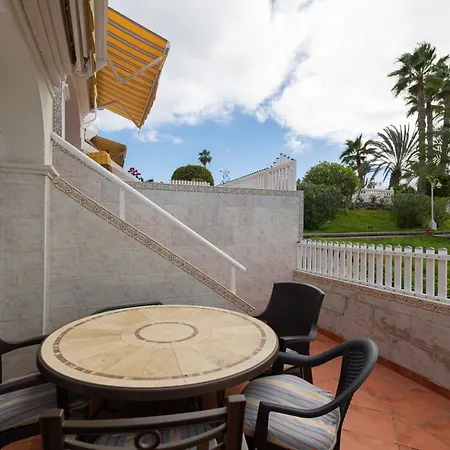 펜션 Spacious 2br Bungalow Private Solarium & Pool *