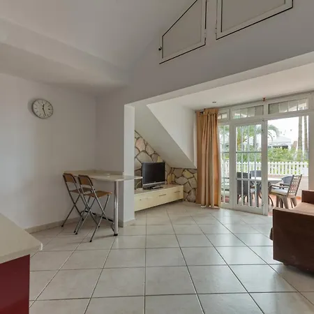 بيت للعطل Spacious 2br Bungalow Private Solarium & Pool